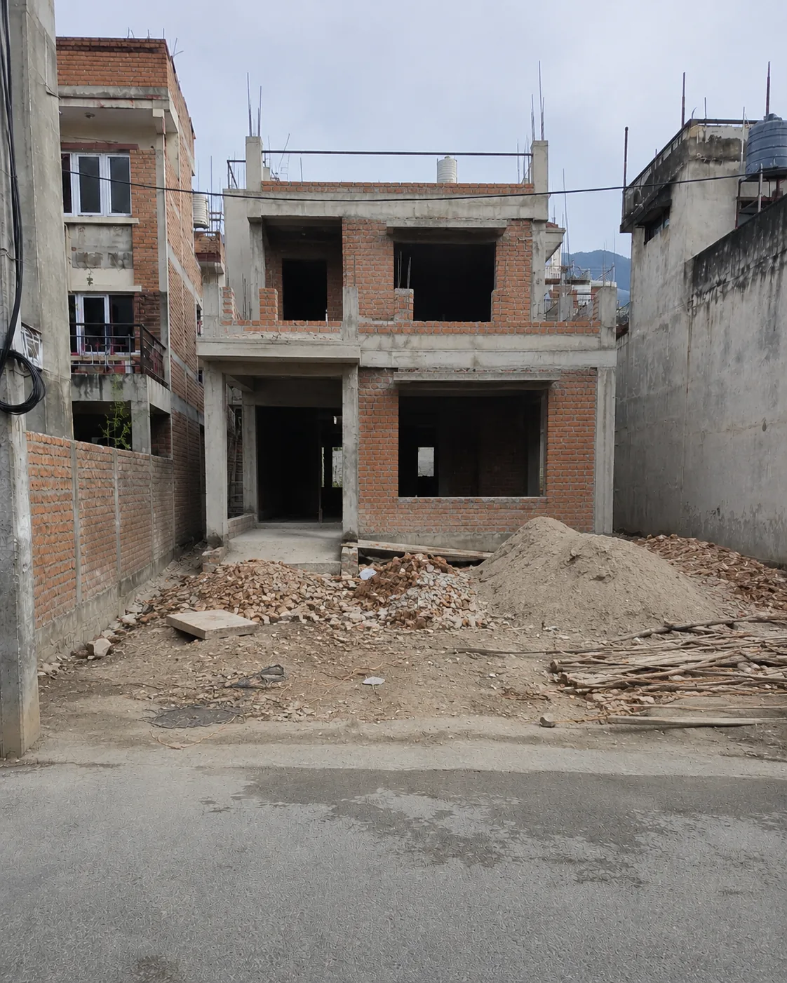 House at brickwork stage during a complete build