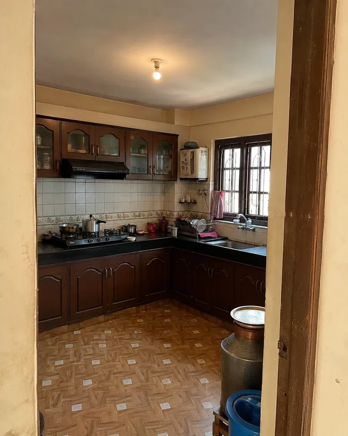 Kitchen before renovation